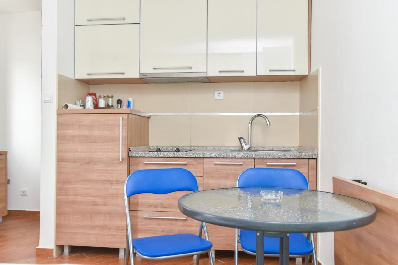 Apartment Lucky بودفا المظهر الخارجي الصورة