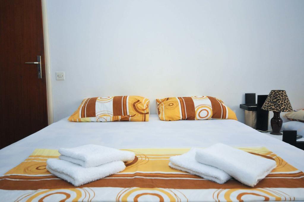 Apartment Lucky بودفا المظهر الخارجي الصورة